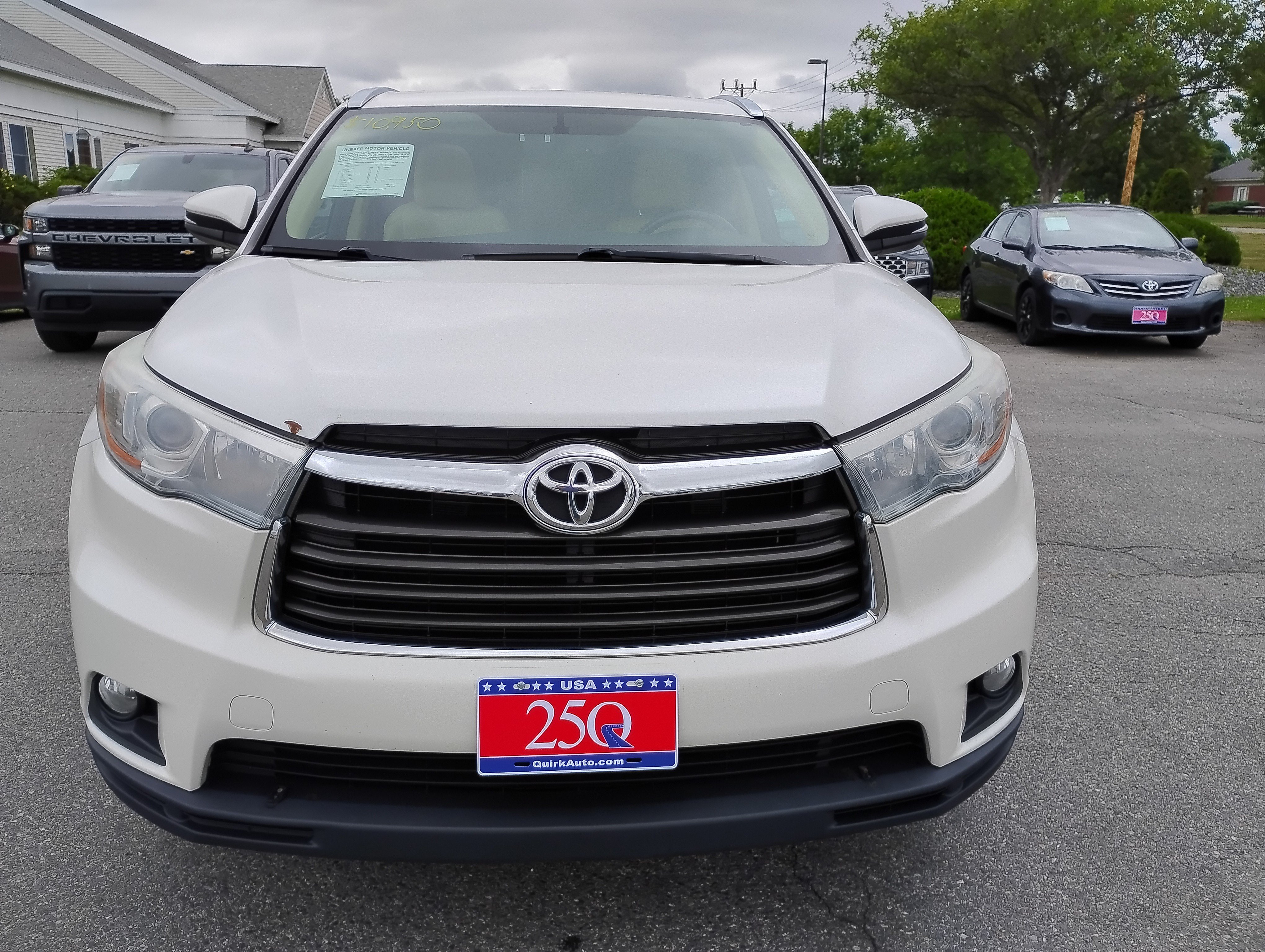 Used 2016 Toyota Highlander XLE with VIN 5TDJKRFH6GS349543 for sale in Bangor, ME