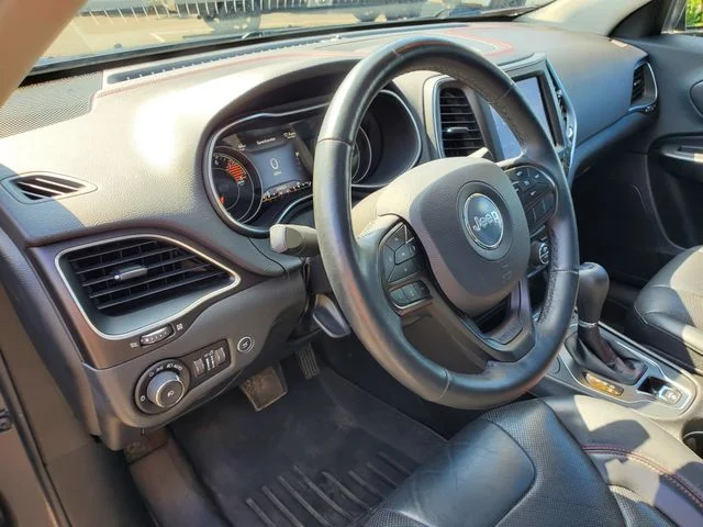 Used 2019 Gray Jeep Trailhawk image 22