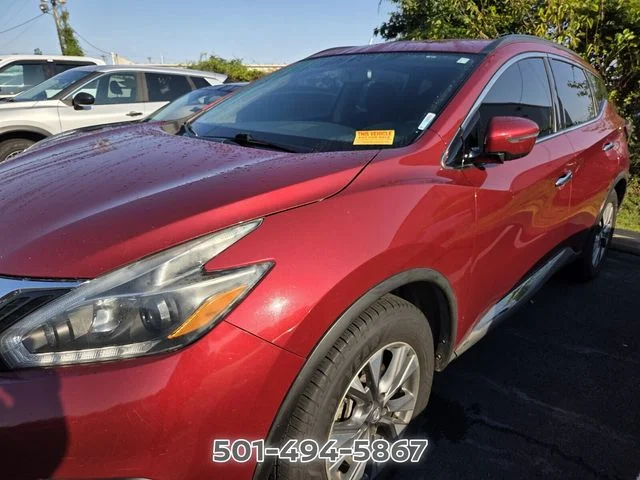 Used 2018 Red Nissan SV image 9