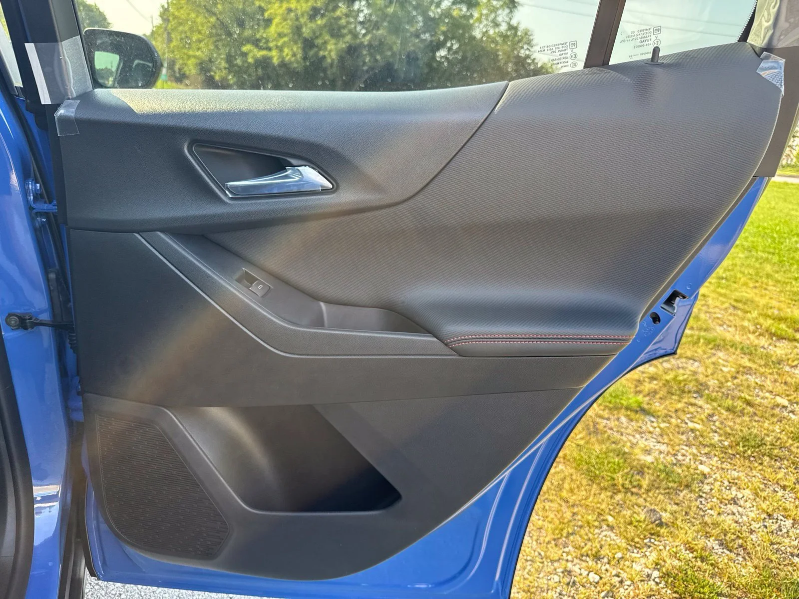 2027 Chevrolet Equinox RS - Photo 27