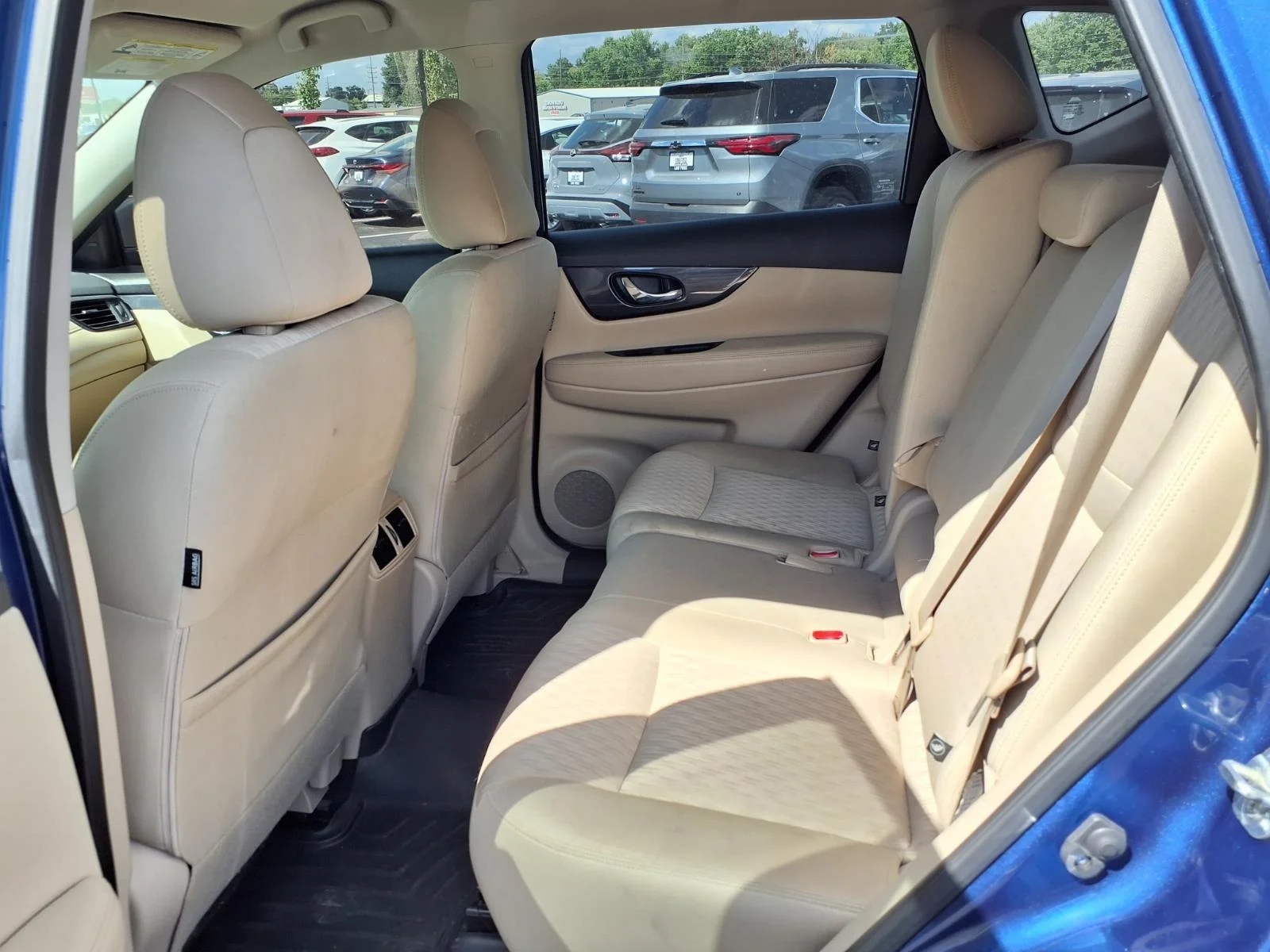 Used 2020 Caspian Blue Metallic Nissan SV image 24