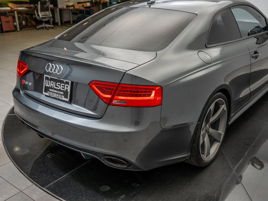 Used 2013 Daytona Gray Pearl Audi 4.2 image 17