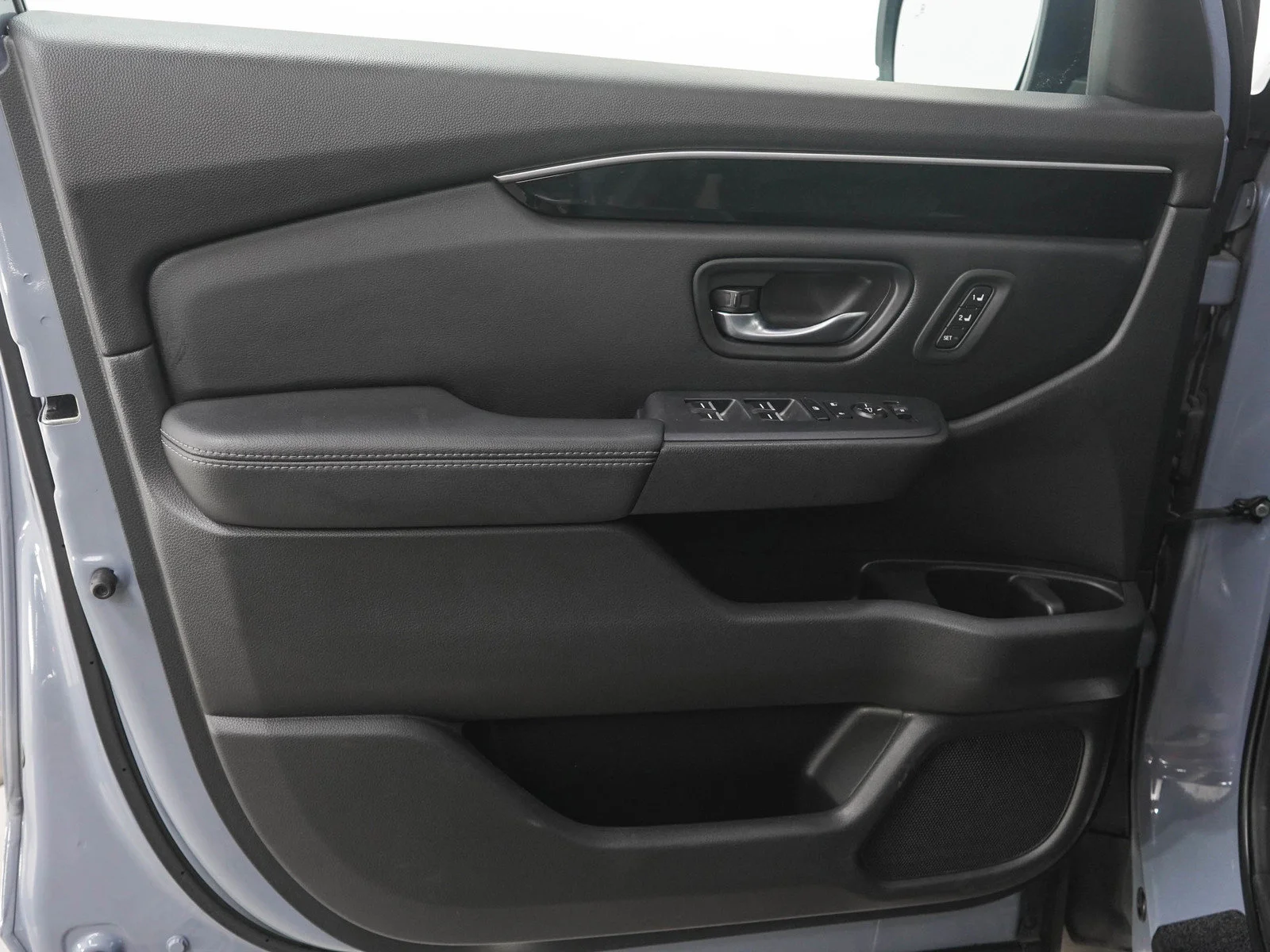 Used 2023 Gray Honda Touring AWD image 22