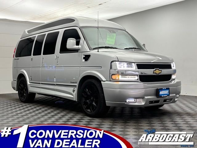 2024 Chevrolet Express Cargo