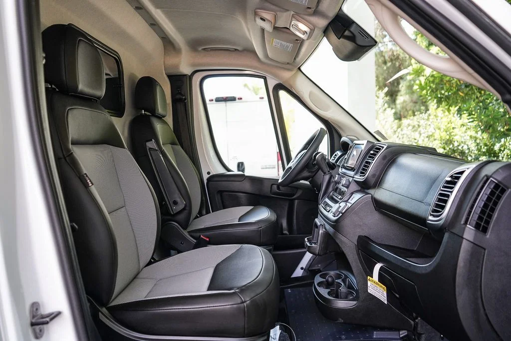 New 2026 Bright White Clearcoat RAM High Roof image 18