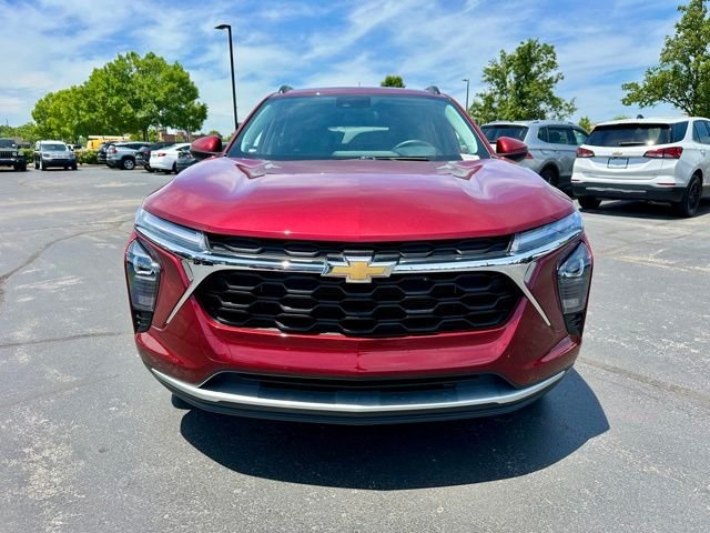 Used 2025 Red Chevrolet LT image 8
