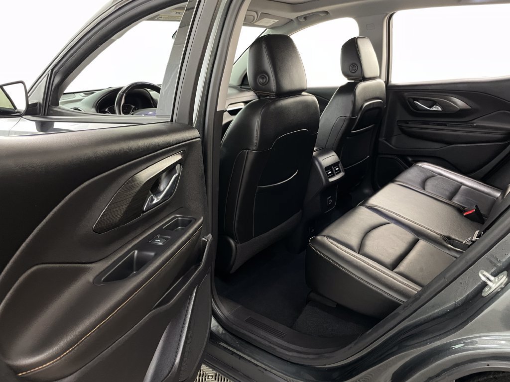 Used 2021 GRAPHITE GRAY METALLIC GMC SLT image 43