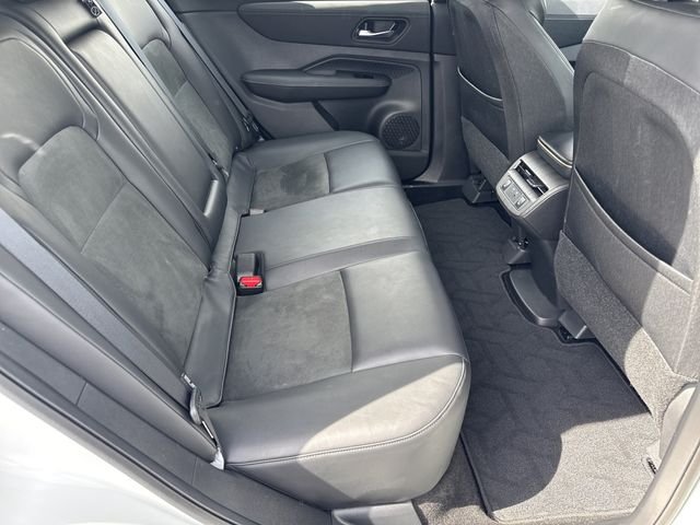 Used 2024 White Nissan EVOLVE+ e-4ORCE image 25