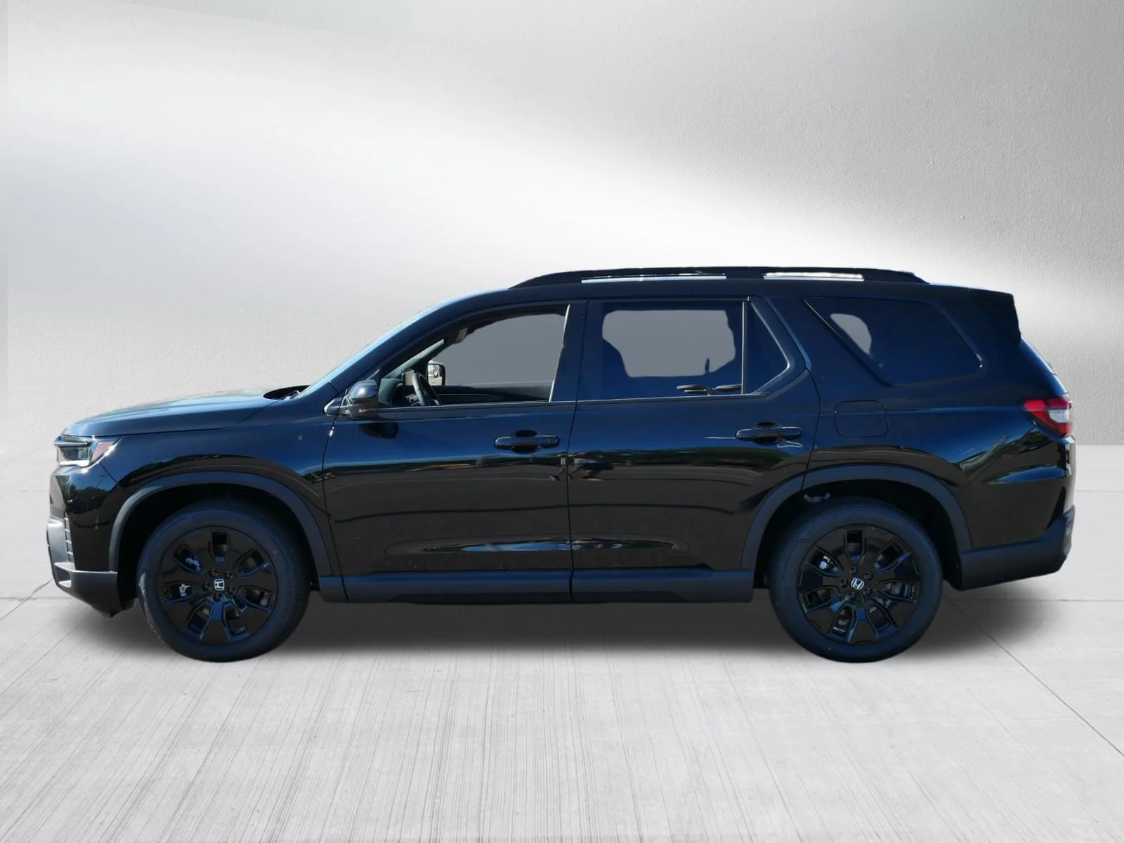 2026 Honda Pilot Black Edition - Photo 4