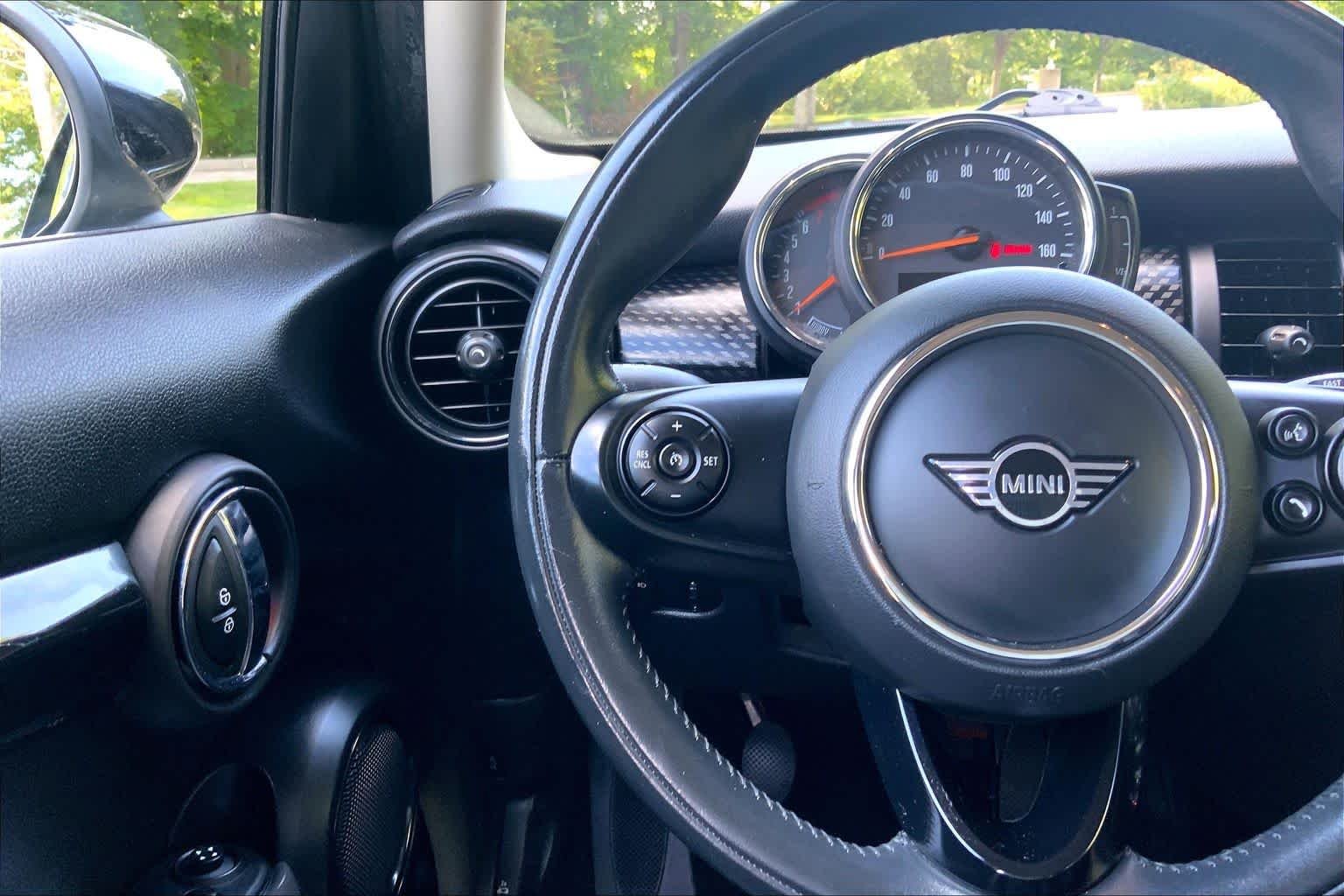 Used 2021 Midnight Black Metallic MINI Cooper S image 22
