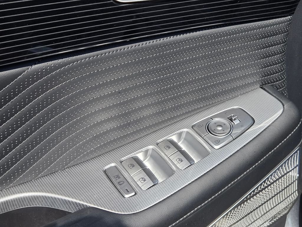 Used 2025 Gray Hyundai Calligraphy image 14