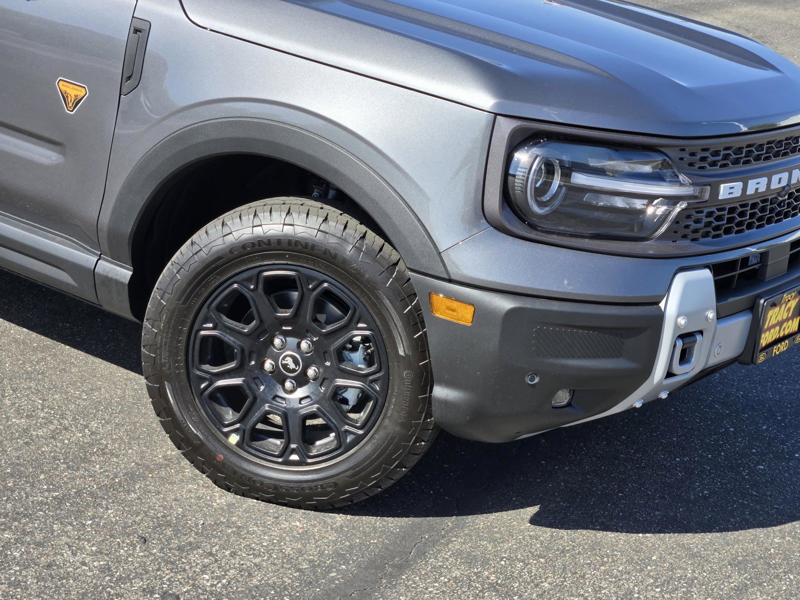 New 2026 Carbonized Gray Metallic Ford Badlands® image 6