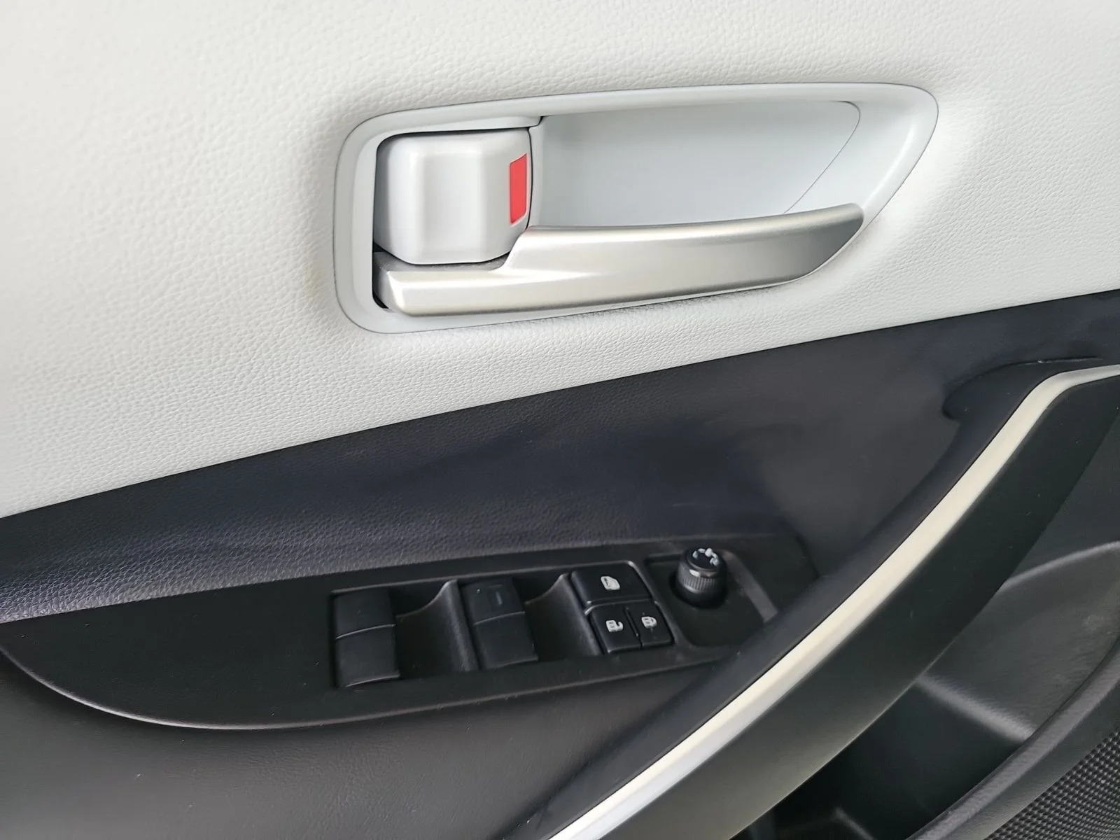 Used 2024 White Toyota SE image 5