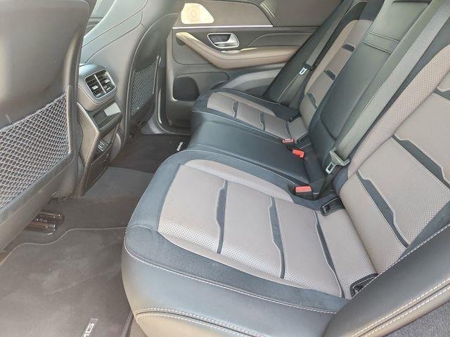 Used 2023 Silver Mercedes-Benz 4MATIC® image 26