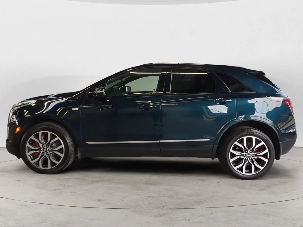 Used 2025 Emerald Lake Metallic Cadillac Sport image 8