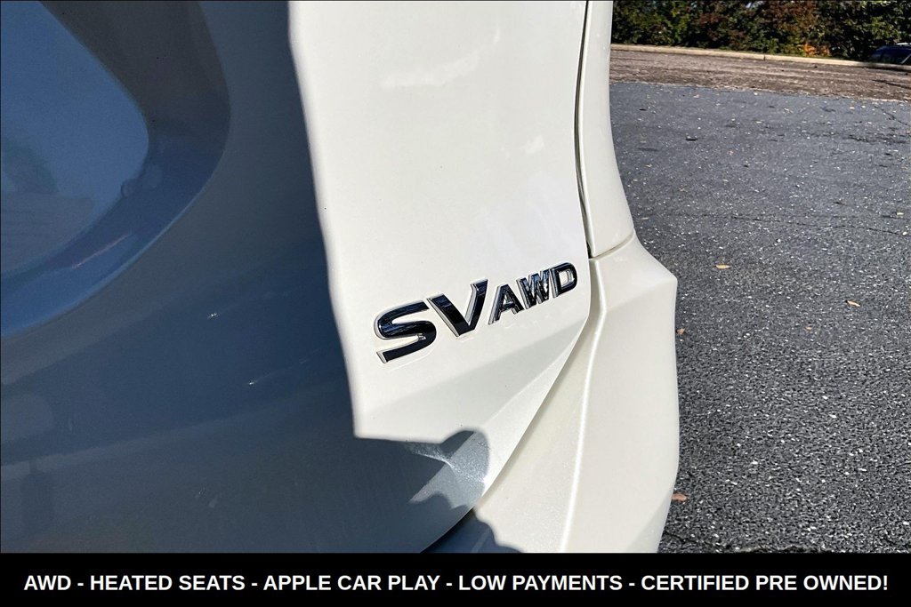 Used 2019 White Nissan SV image 30