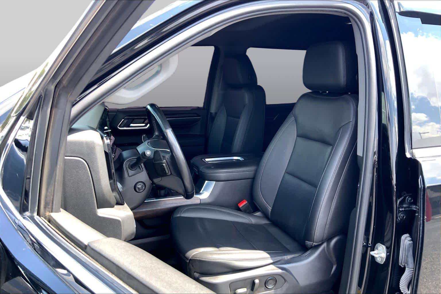Used 2022 Onyx Black GMC SLT image 8