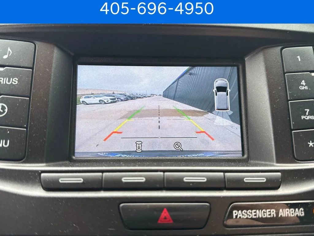 Pre-Owned 2019 Ford Explorer XLT
