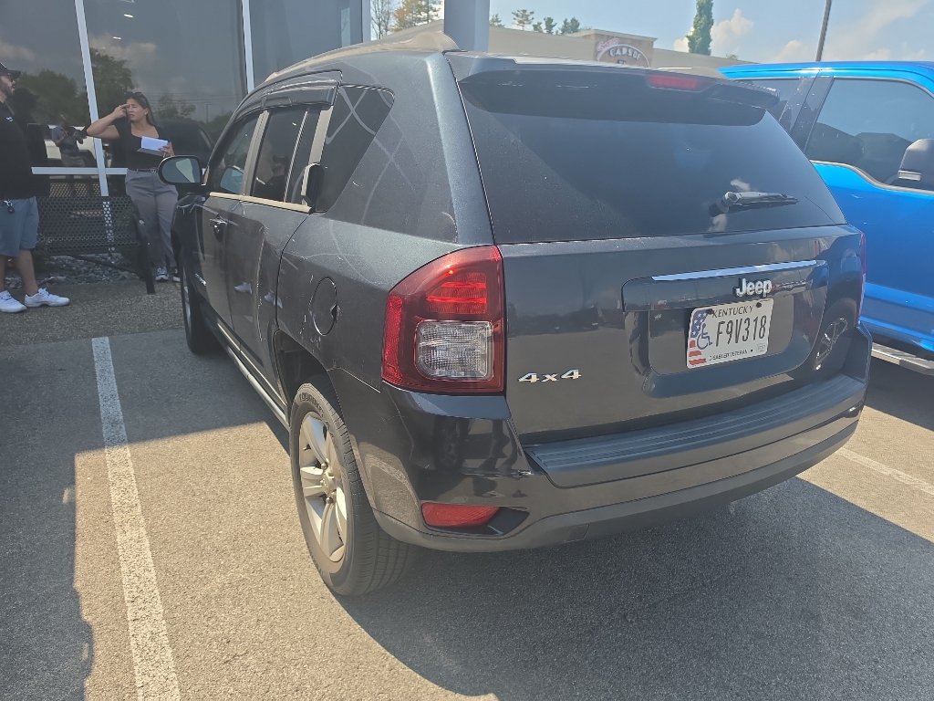 Used 2014 Maximum Steel Metallic Clearcoat Jeep Sport image 4