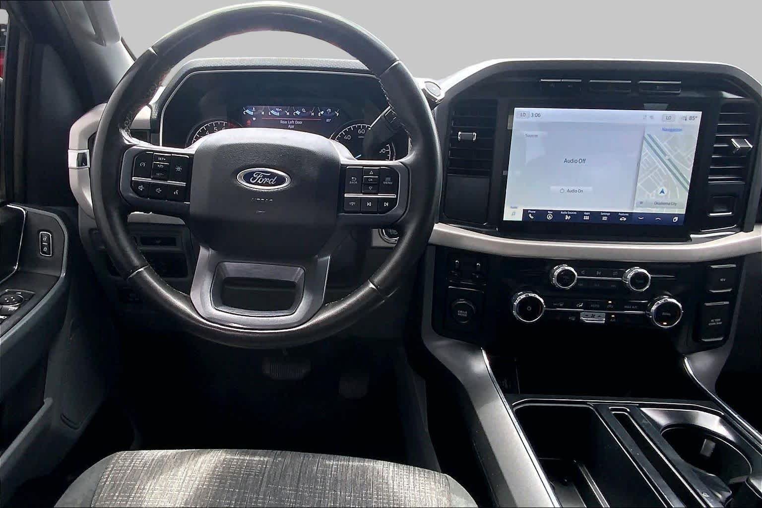 Used 2023 Atlas Blue Ford XLT image 5