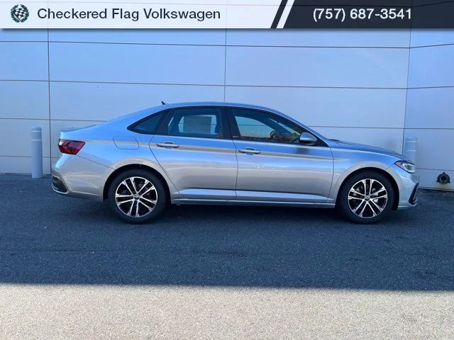 2026 Volkswagen Jetta Sport - Photo 10