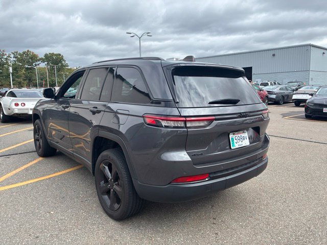 Used 2023 Baltic Gray Metallic Clearcoat Jeep Altitude X image 5