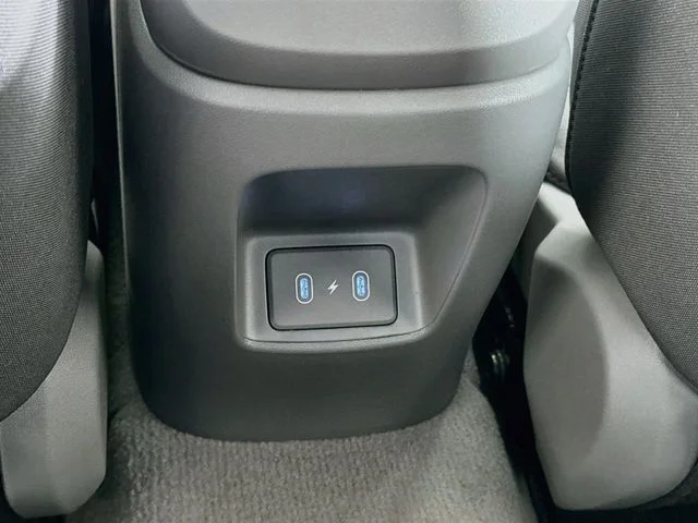 New 2026 Hyundai ELANTRA SE