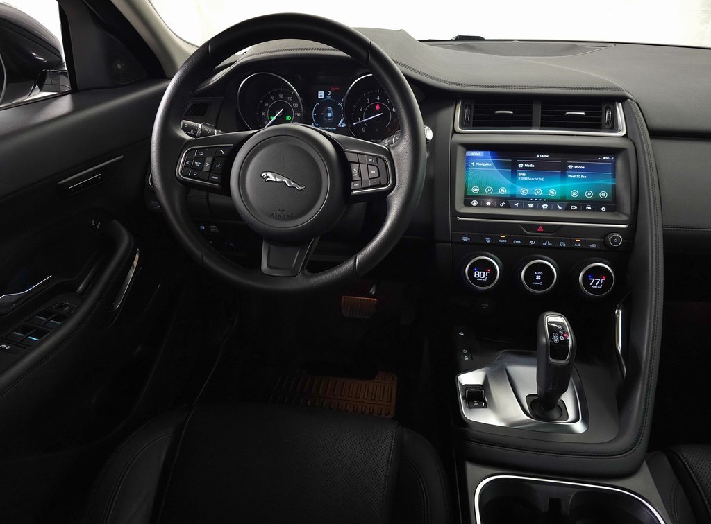 2020 JAGUAR E-PACE - Image 18