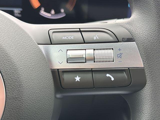 New 2026 White Hyundai SEL AWD image 20