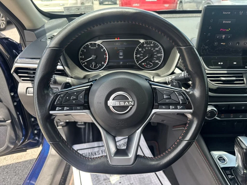 Used 2023 Deep Blue Pearl Nissan 2.5 SR image 32
