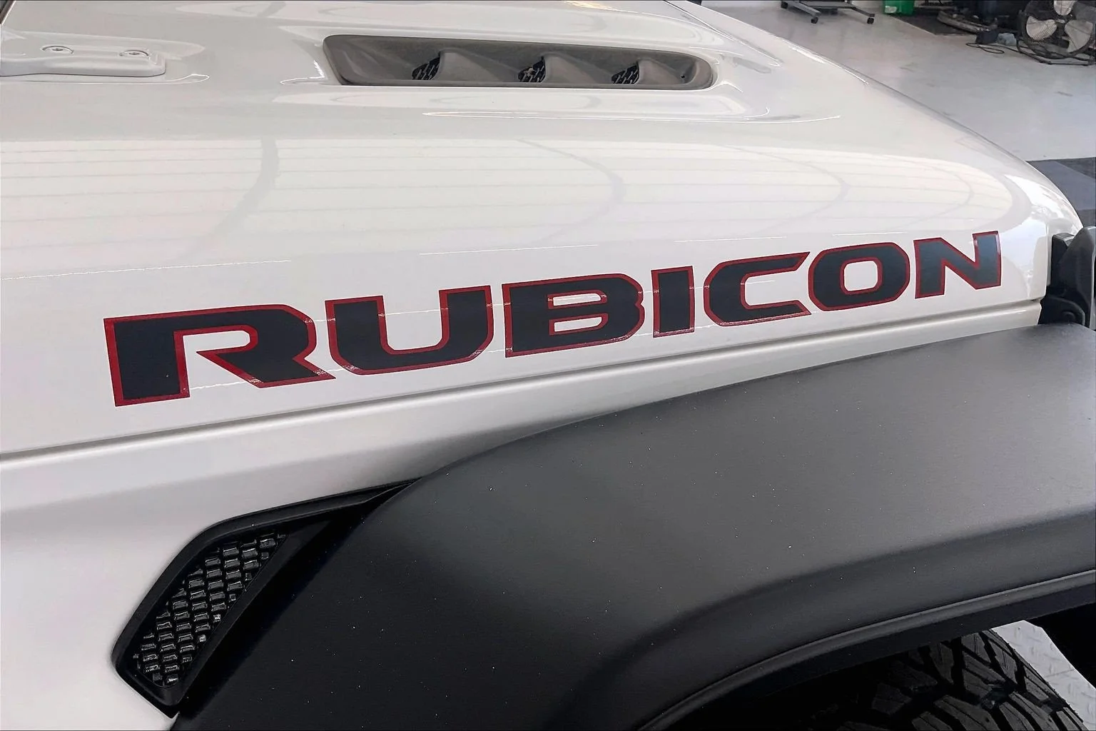 Used 2024 Bright White Clearcoat Jeep Rubicon image 7