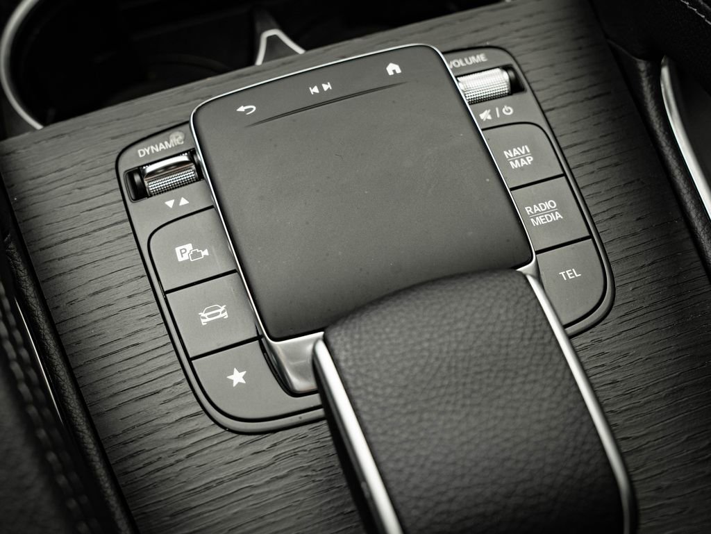 Used 2024 Black Mercedes-Benz GLE 350 image 39