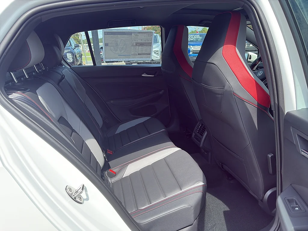New 2026 Opal White Pearl Volkswagen 2.0T SE DSG image 16