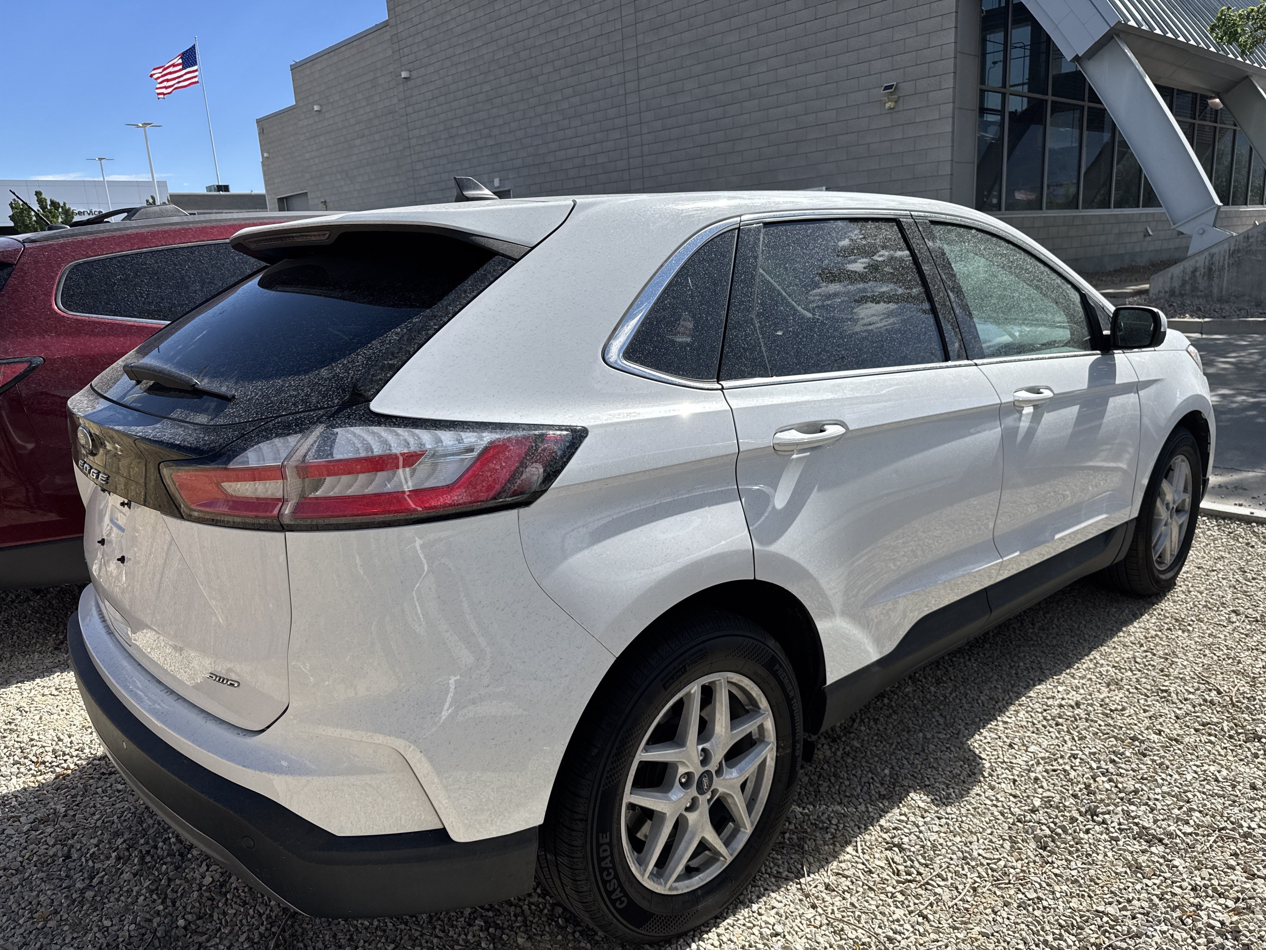 Used 2021 White Ford SEL image 3