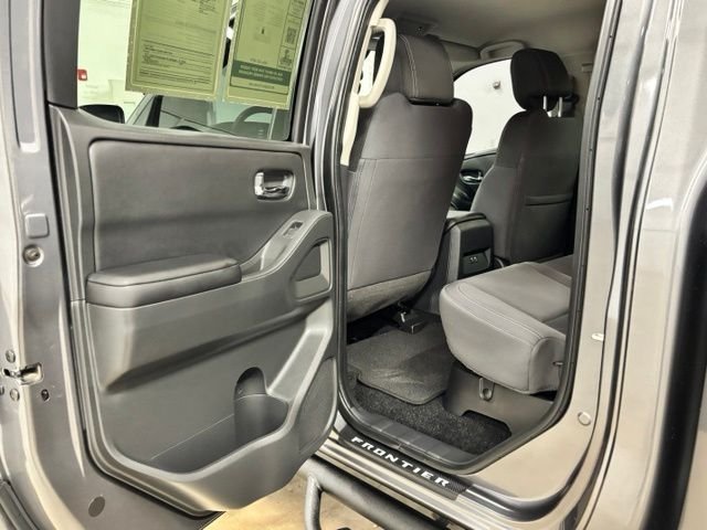 Used 2025 Gray Nissan SV image 19