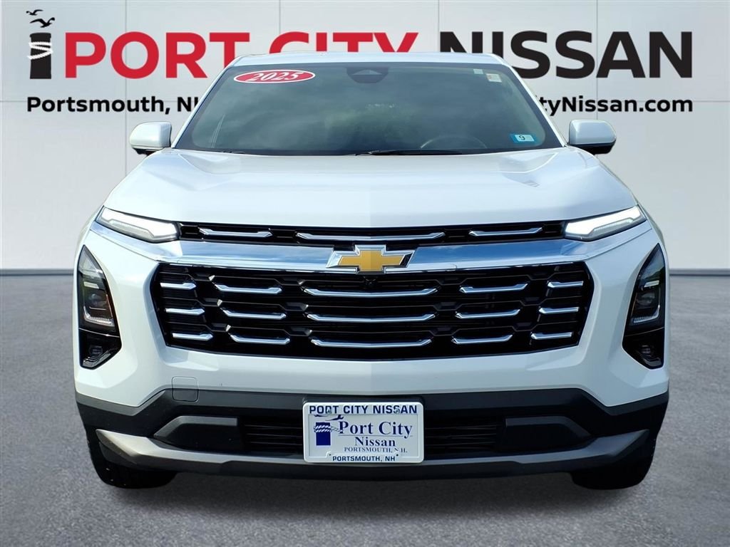 Used 2025 Summit White Chevrolet LT W/SAFETY & TECHNOLOGY PKG image 34
