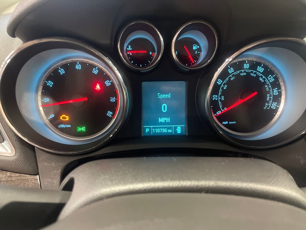 Used 2016 White Buick Premium image 22