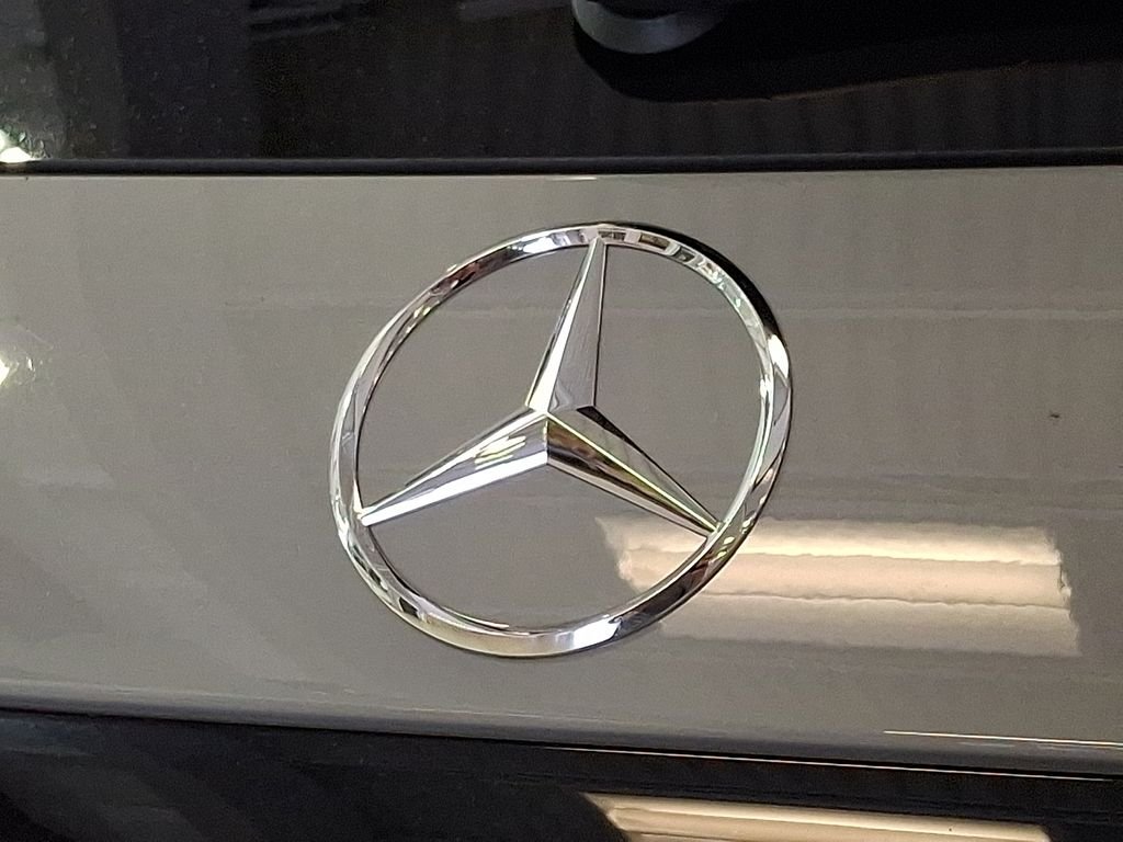 New 2026 MANUFAKTUR Alpine Grey Mercedes-Benz GLC 300 image 27