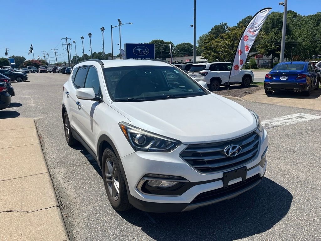 Used 2017 White Hyundai 2.4 image 2
