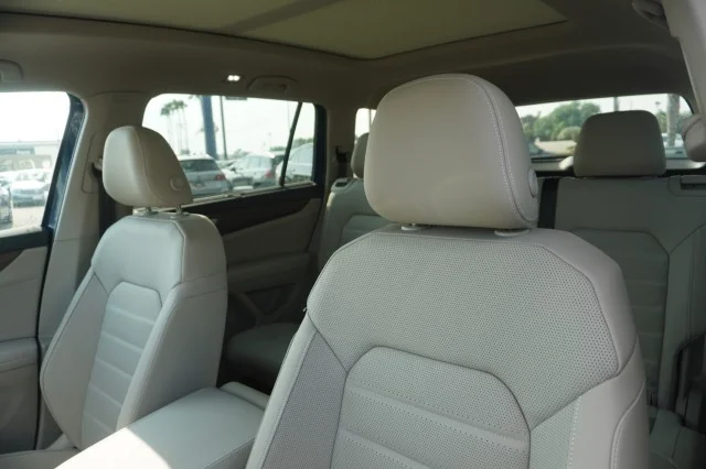 2025 Volkswagen Atlas SEL - Photo 19