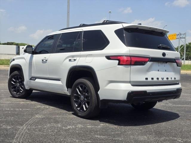 Certified Used 2024 WIND CHILL PEARL Toyota  image 18