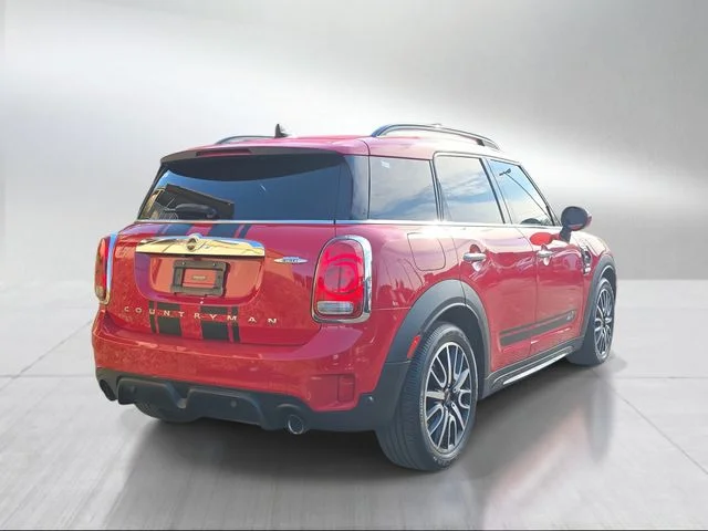 Used 2018 Chili Red MINI Base image 3