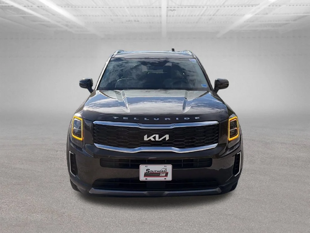 Used 2022 Moss Kia EX image 9