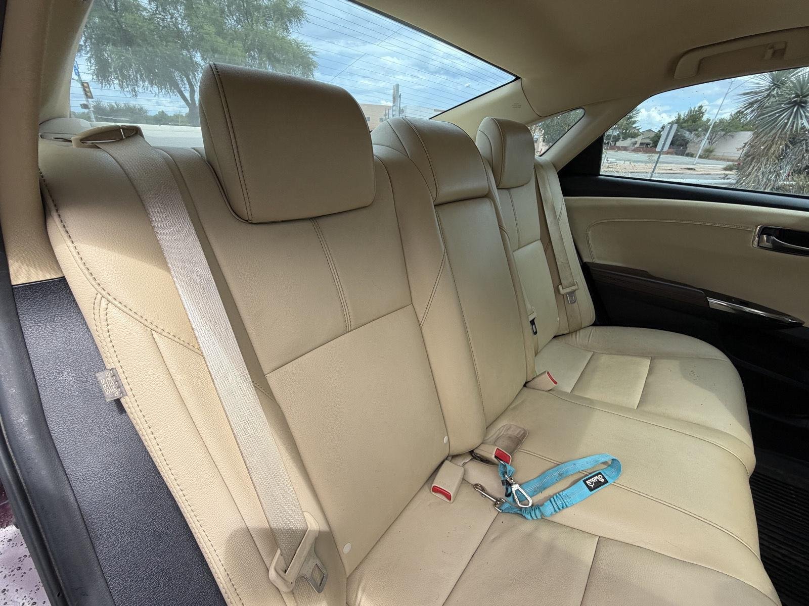 Used 2018 Sizzling Crimson Mica Toyota Hybrid XLE Premium image 17