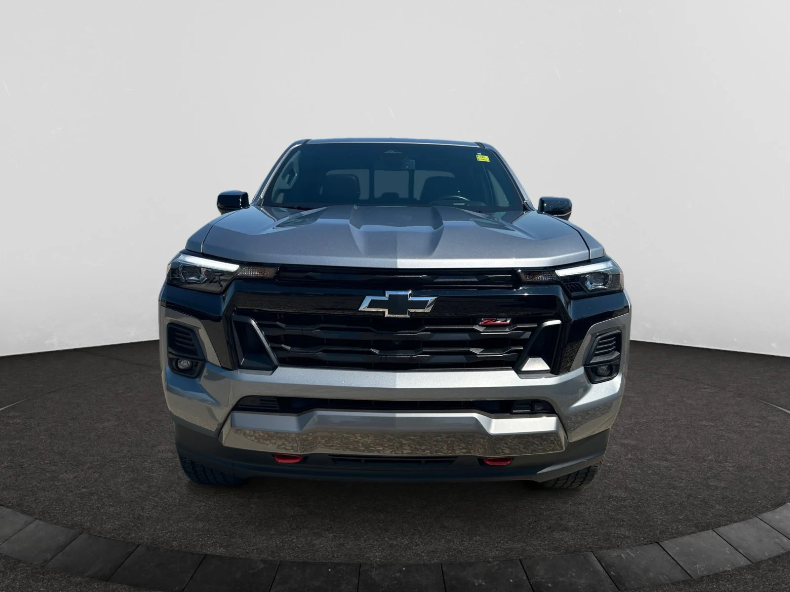 Used 2023 GRAY Chevrolet Crew Cab  4WD Z71 image 8