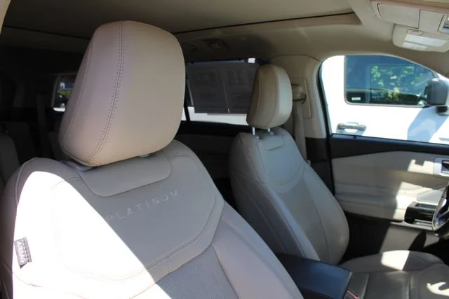 Used 2021 White Ford Platinum image 19