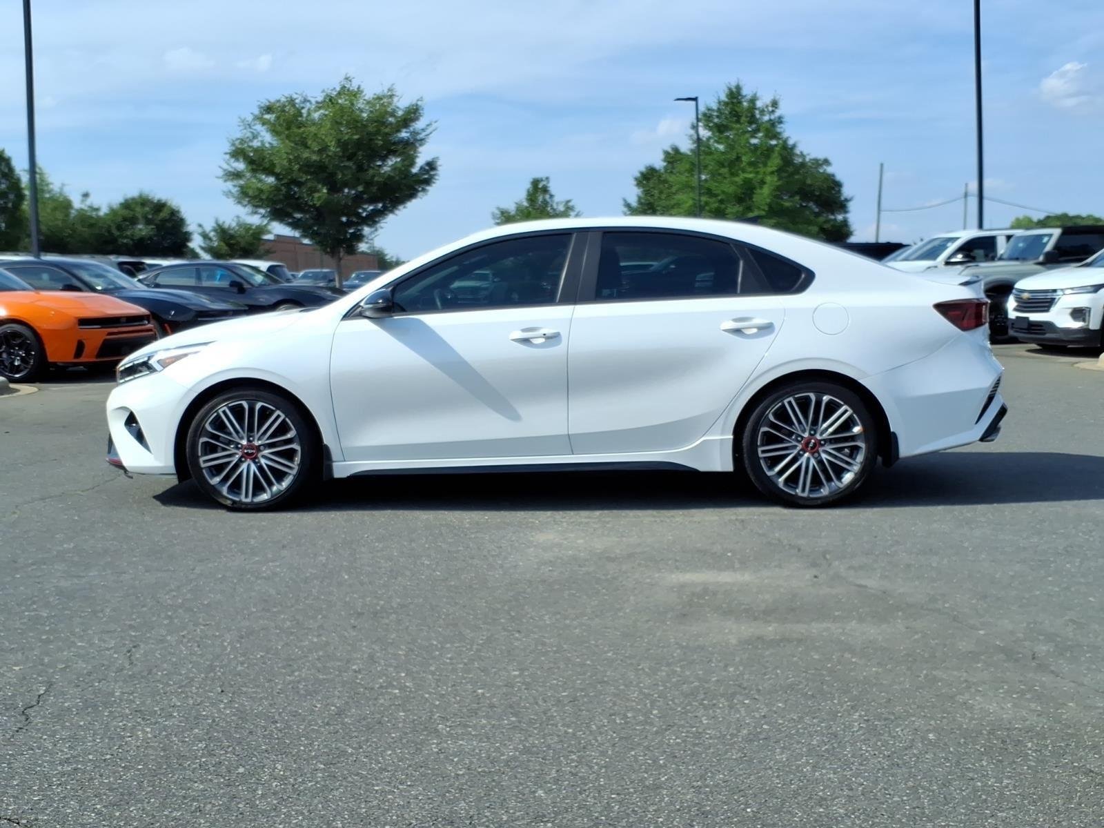 Used 2024 Snow White Pearl Kia GT image 3