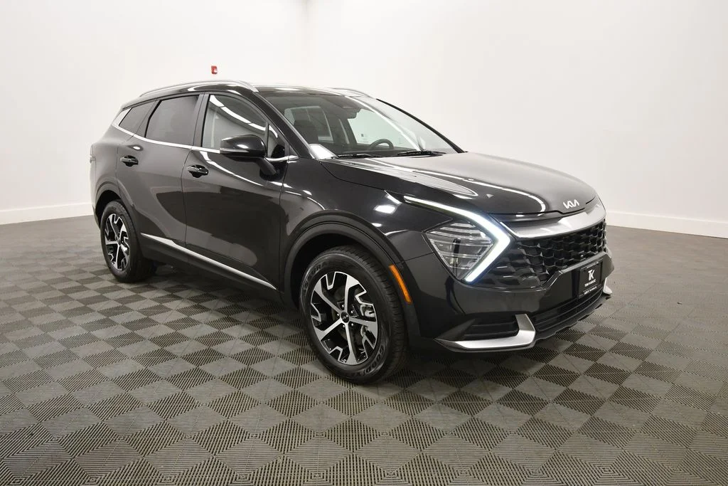 Certified Used 2024  Kia EX image 10