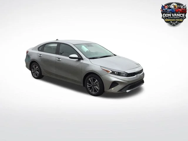 Used 2024 Gray Kia LXS image 7