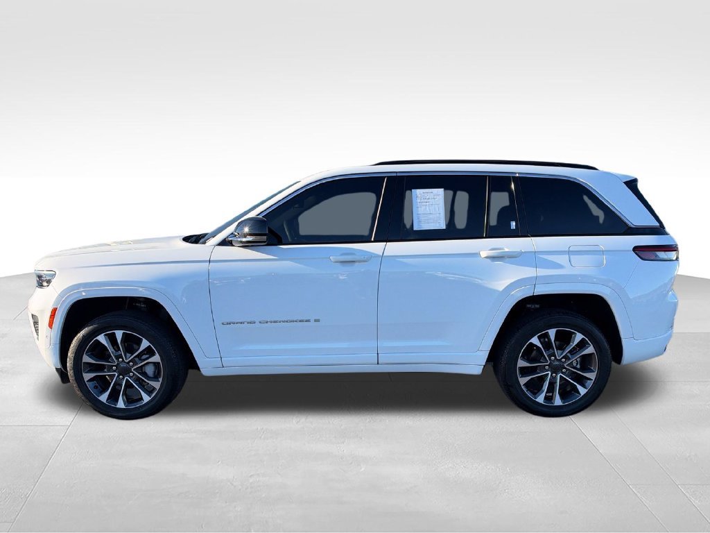 Used 2024 White Jeep Overland image 2